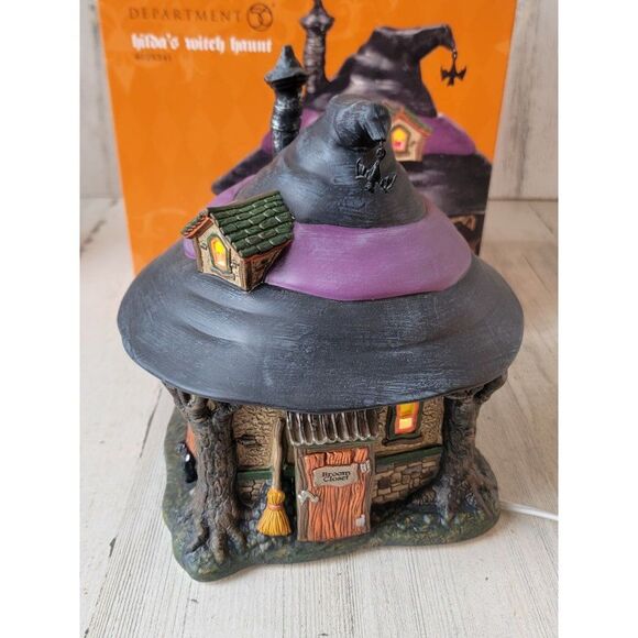 Dept 56 4025341 Hilda's Witch Haunt Halloween witch Hollow Village accessory cat - Picture 8 of 10